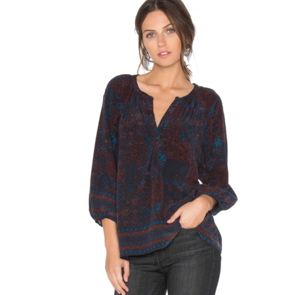 ❤️ JOIE × REVOLVE SILK ADDIE GEOMETRIC PRINT TOP, SMALL